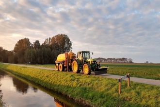 Loonbedrijf Klaver BV Verhuur